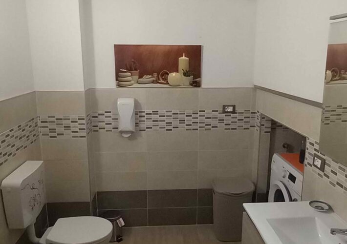 rondine 3 BAGNO CON LAVATRICE